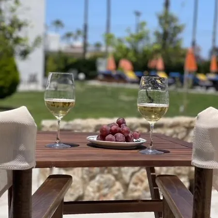 Athina And 2* コス・タウン