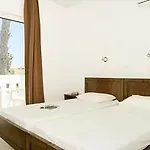Athina 2* Kos