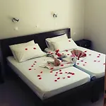 شقة فندقية Athina And بلدة كوس