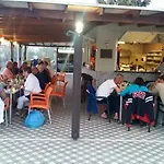 Athina And شقة فندقية
