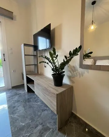 Apart Otel Athina And İstanköy