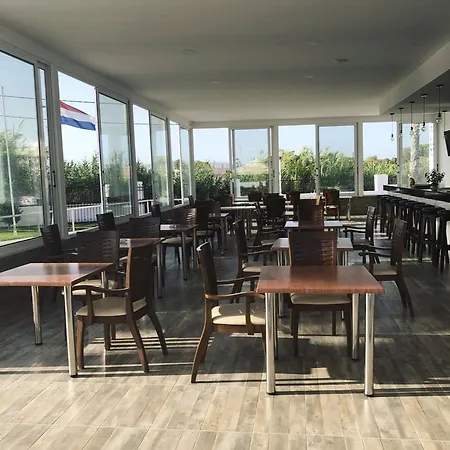 Apart Otel Athina And