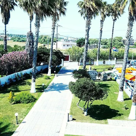 Athina And İstanköy