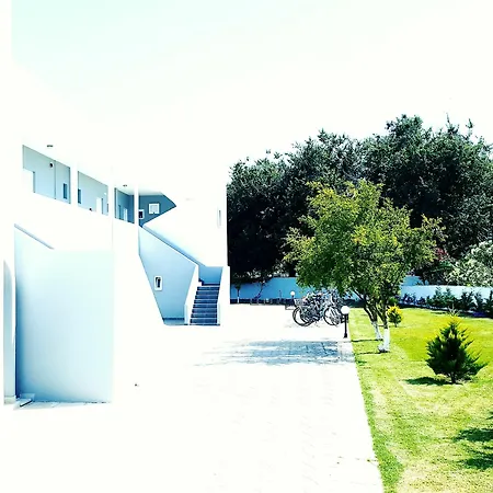 Apart Otel Athina And